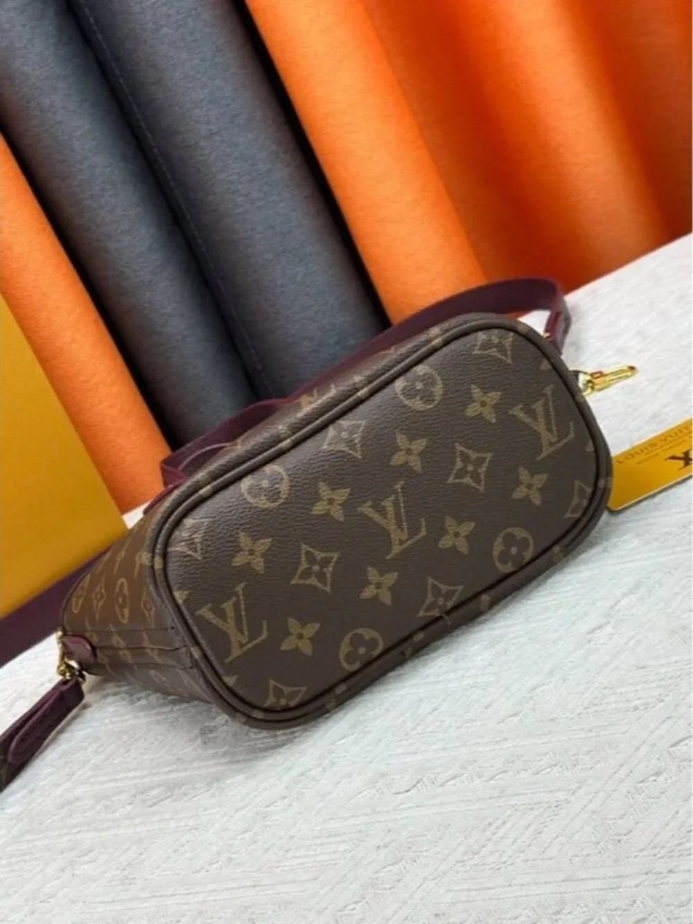 NWT - Louis Vuitton Authentic Bags - Picture 5 of 9